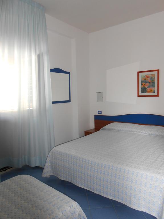 Albergo Godenizzo Peschici Exterior foto
