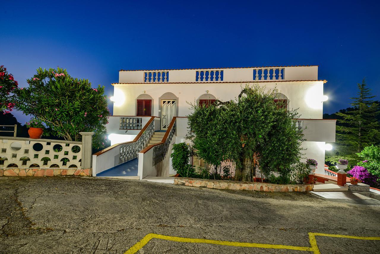 Albergo Godenizzo Peschici Exterior foto